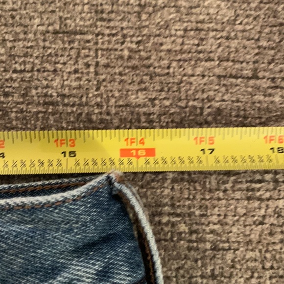 American Eagle Shorts - Picture 8 of 9